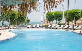 Marina Hotel